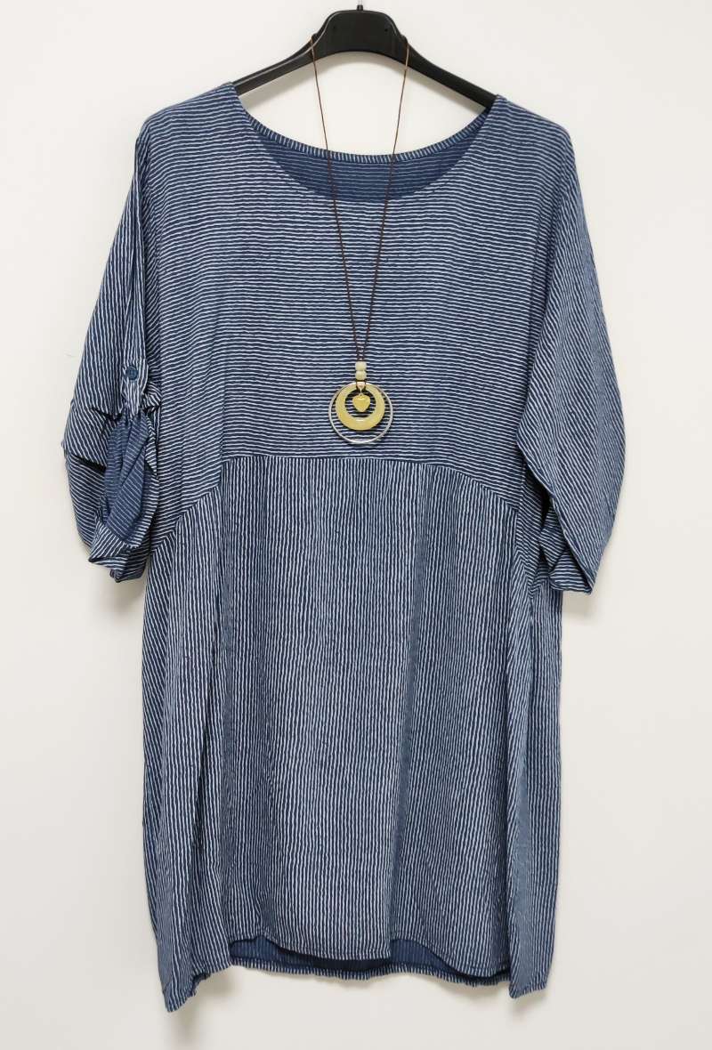 Robe rayée avec collier - Image 1