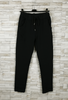 Pantalon froissé de couleur noir
Les pépites de Christelle