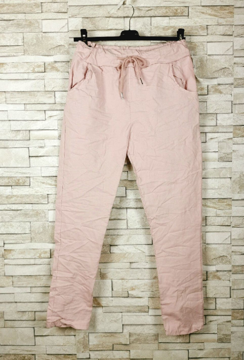 Pantalon froissé de couleur rose
Les pépites de Christelle