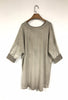 Pull confortable de couleur taupe Les pépites de Christelle
