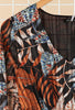 Robe courte de couleur noire à motif feuilles Les pépites de Christelle
