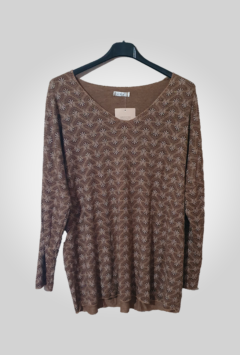 tunique en mélange de laine et d'angora, douce et chaude, disponible en marron. La coupe est ample et élégante pour l'hiver. - Les pépites de Christelle.